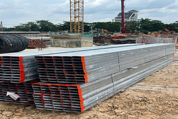 Cho thuê Sắt Hộp 100 – Giải pháp tối ưu cho công trình lớn 1 dddd